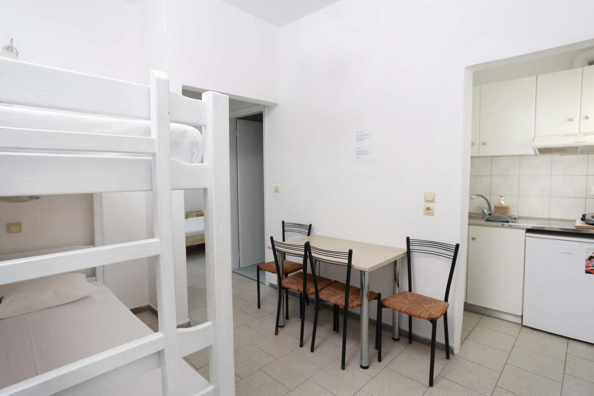 Spanos Apartments Anna'S Lodge Polychrono Extérieur photo